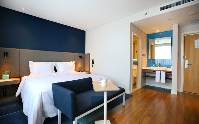 Holiday Inn Express Chengdu North Railway Station by IHG