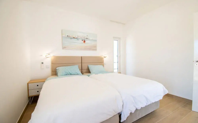 Casa Cubo in Carvoeiro