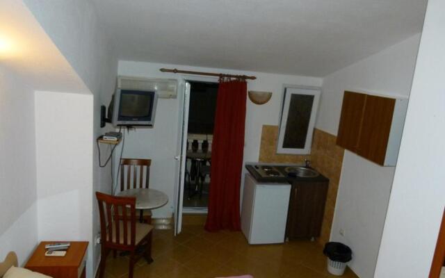 Apartments Antic