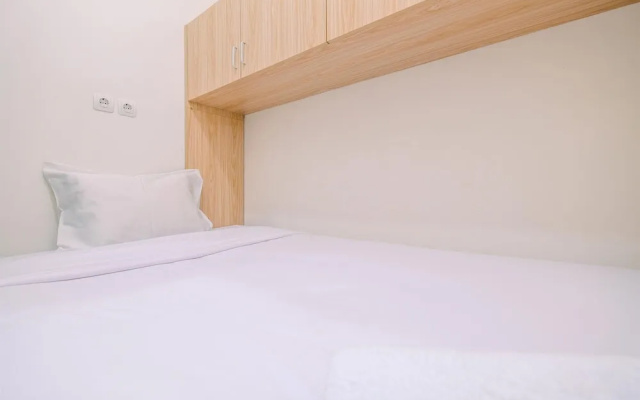 Nice and Comfort Living 2BR at Podomoro Golf View Apartment – Guest Rooms – Depok
