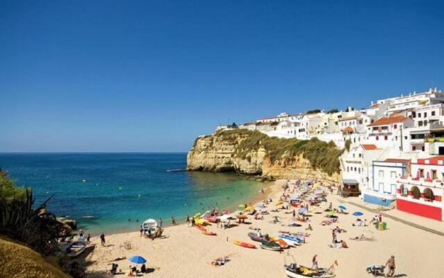 Carvoeiro for 4 by GalanteVasques