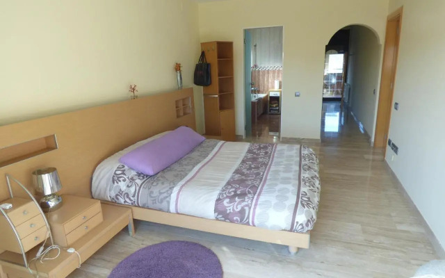 Chalet moderno con PISCINA en Calafell