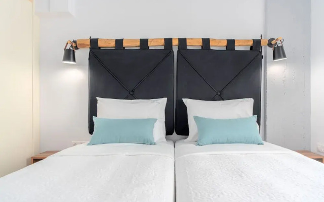 COSTAVASIA Boutique Apartments