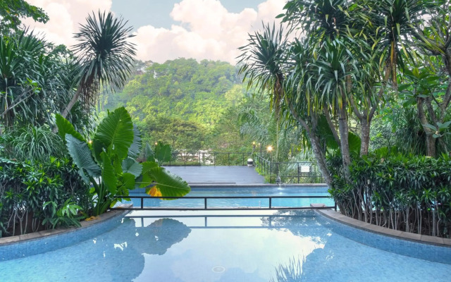 Oak Tree Emerald Hotel & Conventions Semarang