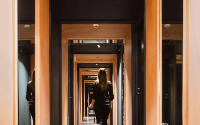 Gilmer Apartment Hotel