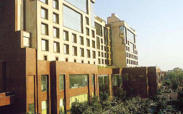 Sheraton New Delhi Hotel