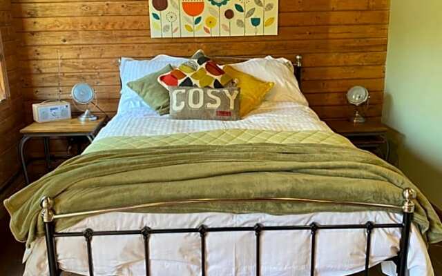 Shrublands Garden Cabin