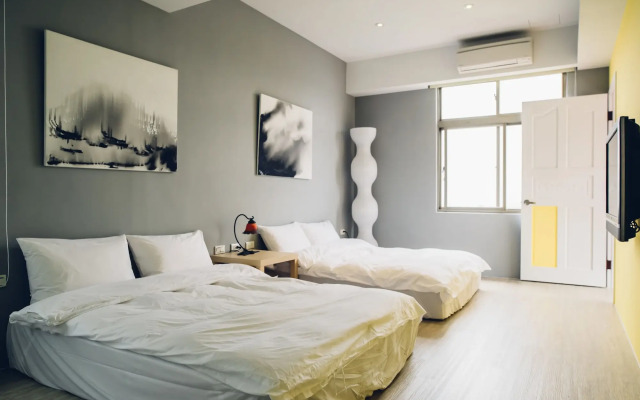 So Art Guesthouse & Hostel