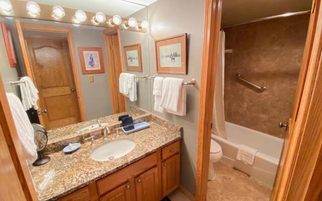 Vail International 401