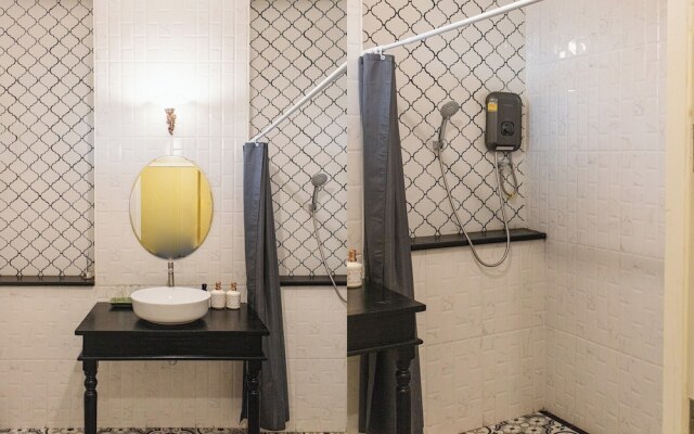 Bhirom At Baan Thongjaya