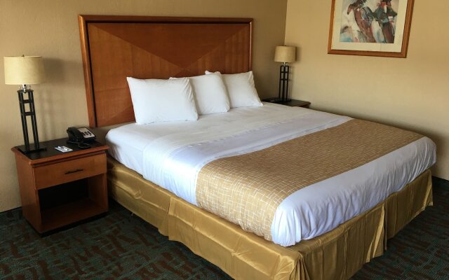 Travelodge by Wyndham Harriman