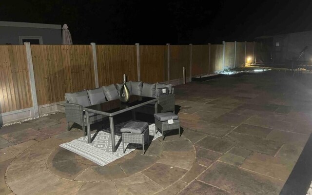 Serenity Haven 4-bed With Hottub,games,gym & More