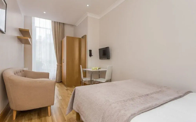 Cleveland Residences Russell Square