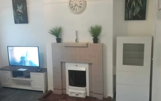 The Lambeth Apartment