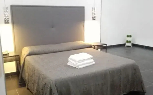 Napoli Garibaldi Luxury