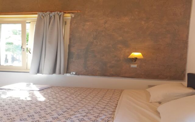 "room in Studio - Beautiful and Spacious Room Near Cretan Sea"