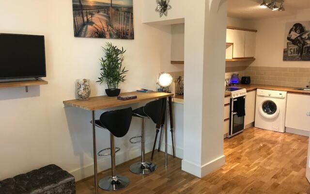 Central Exeter Apartment Kimberley Road