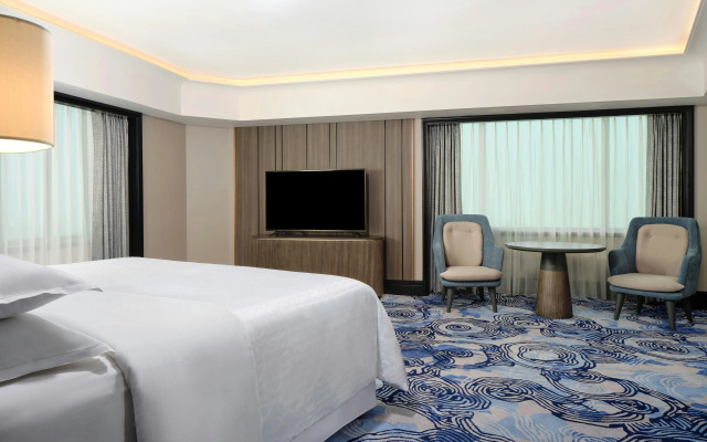 Sheraton Surabaya Hotel and Towers