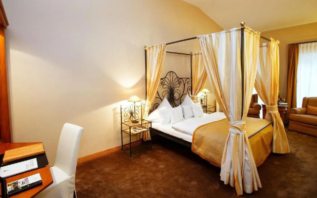 Relais & Châteaux Hotel Burg Schwarzenstein