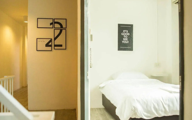 The Rabbits Hole Hostel