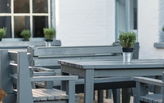 The Fleur de Lys Inn