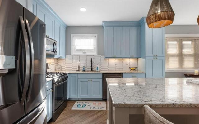 355 E 24th Ave, Unit 1