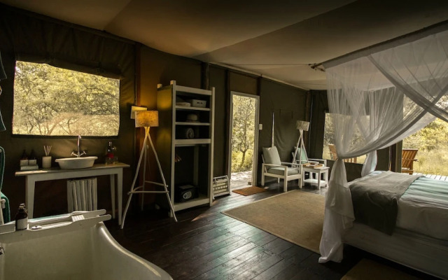 Ngama Tented Safari Lodge