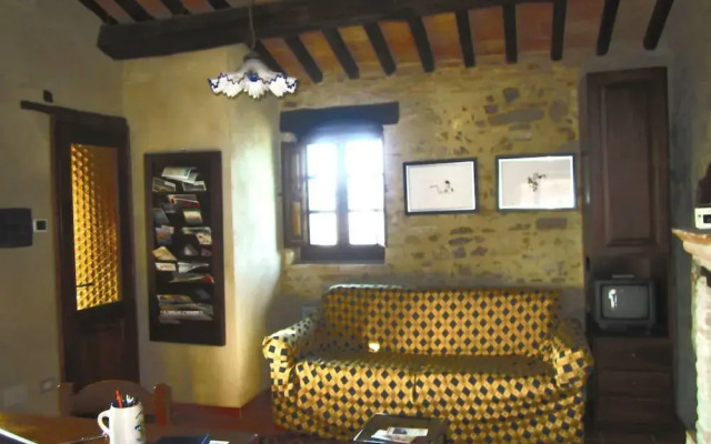 Castello di Cisterna