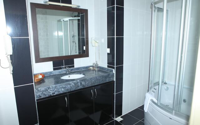 Cihan Otel