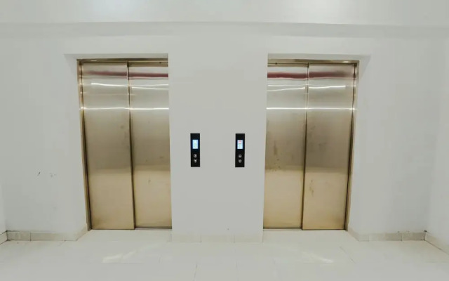 Aurora Rooms Riverdale