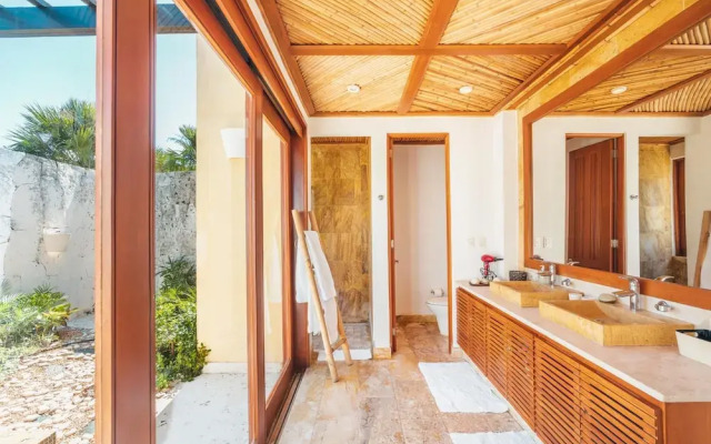 Tranquil Bungalow w Pool at Green Village Ca