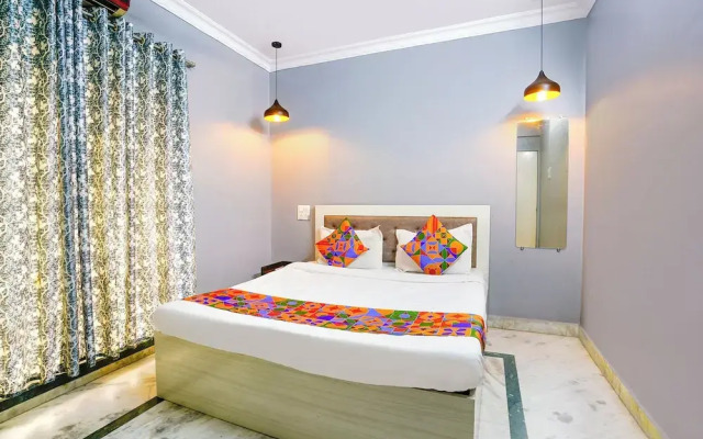 Fabhotel Galaxy Grand