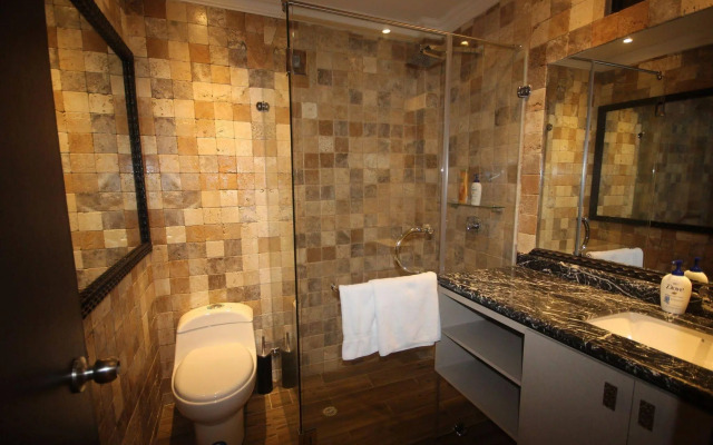 Cedros Inn Boutique Hotel