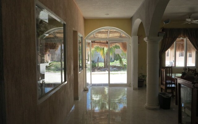 Holmar Hotel