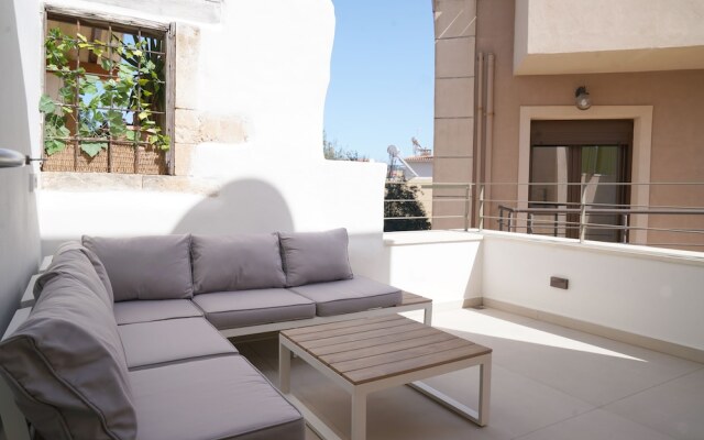 Mystiko with Hot Tub - Chania Old Town