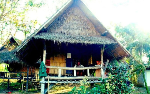 Giant House Riverside