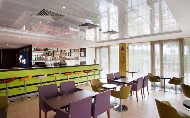Holiday Inn Express Paris-Canal de la Villette by IHG