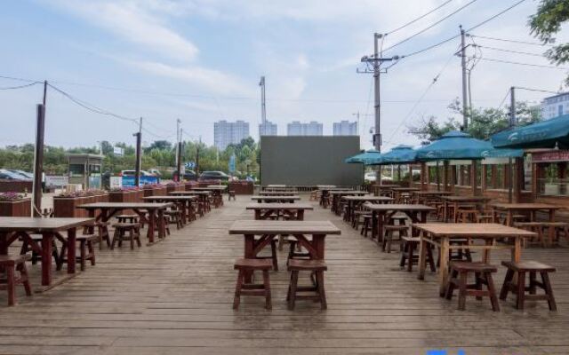 Zhengfei International Hotel