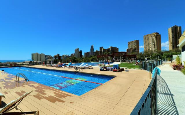 Sunset Drive 1-46 Poniente Beach