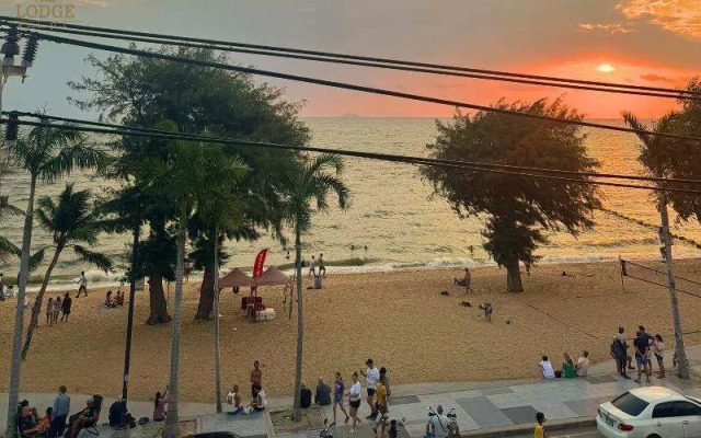 The Lodge Jomtien 7