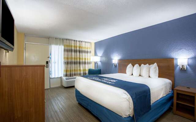 Days Inn by Wyndham Apopka/Orlando