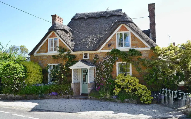Swiss Cottage