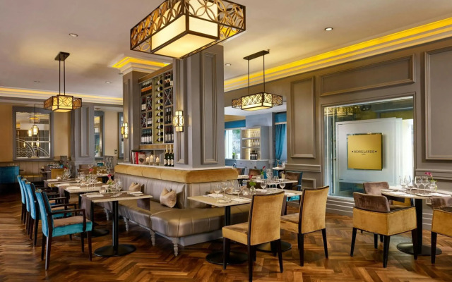 The College Green Hotel Dublin, Autograph Collection