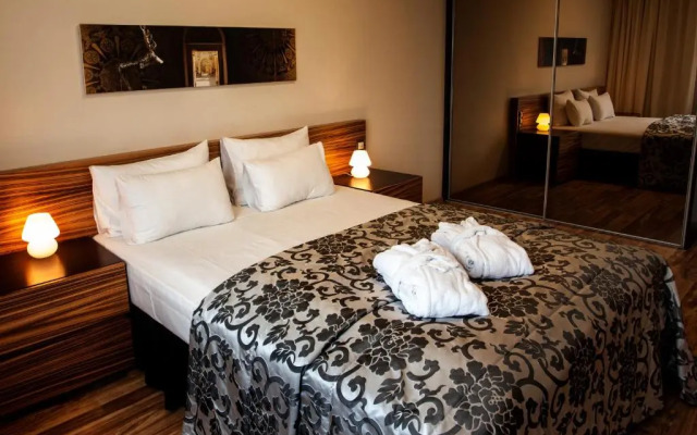 Ararat All Suites Hotel