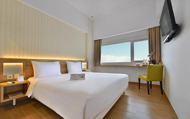 Whiz Prime Hotel Basuki Rahmat Malang