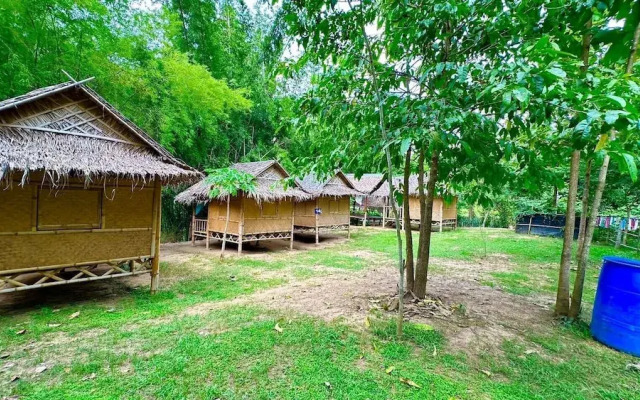 Tid-jai Homestay at Suan Phueng
