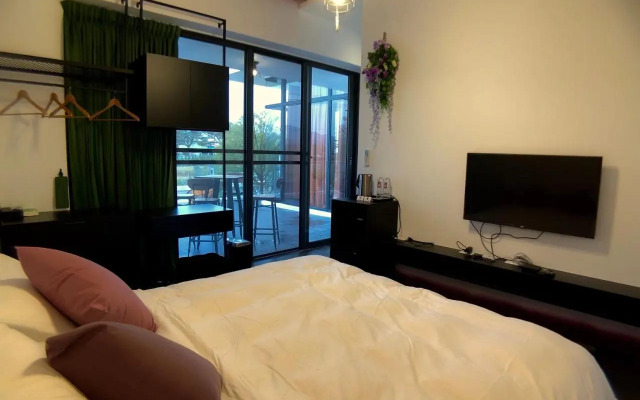 Carefree Homestay