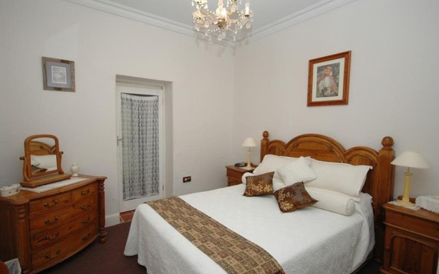 Wishing Well Cottage – Guest Rooms – Clare