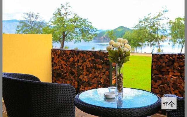Lugu Lake Caoshe Vacation Inn