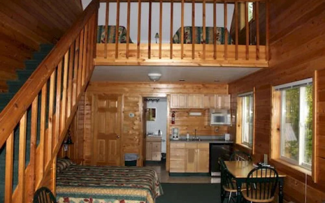 Susitna River Lodge